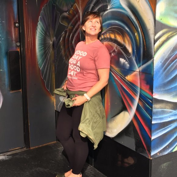 Meet your Posher, Susie - Picture 6 of 7